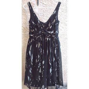 BcbGeneration Flowy Dress Black White Empire Sz 6